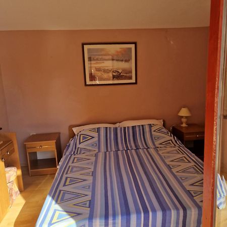 Apartmani Vesna Vir Ngoại thất bức ảnh